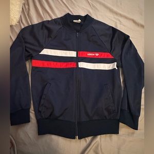 Adidas sweater.Size XL